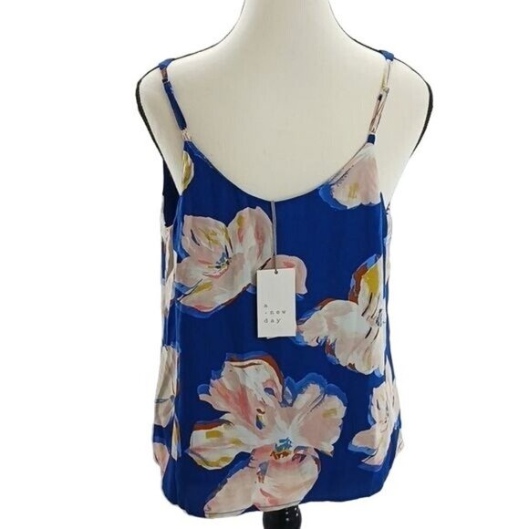 A New Day Tank Top Blue Pink Floral V Neck Womens Size Medium - Picture 4 of 5